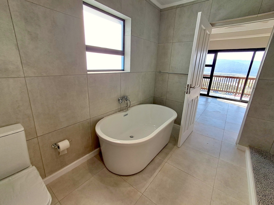 3 Bedroom Property for Sale in Bergsig Western Cape